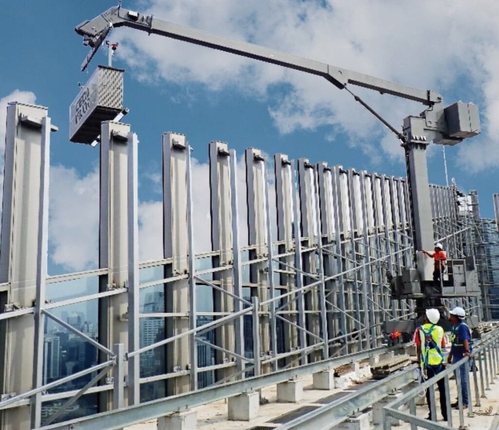 Roof Rail-Mounted Compact BMU with Telescopic Jib Arm v2